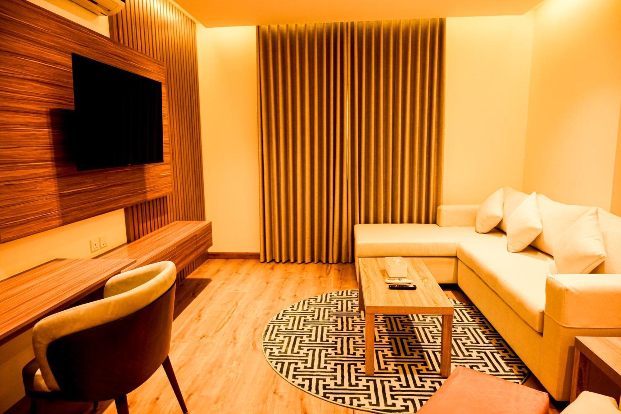 Villa Misk Dammam Luaran gambar